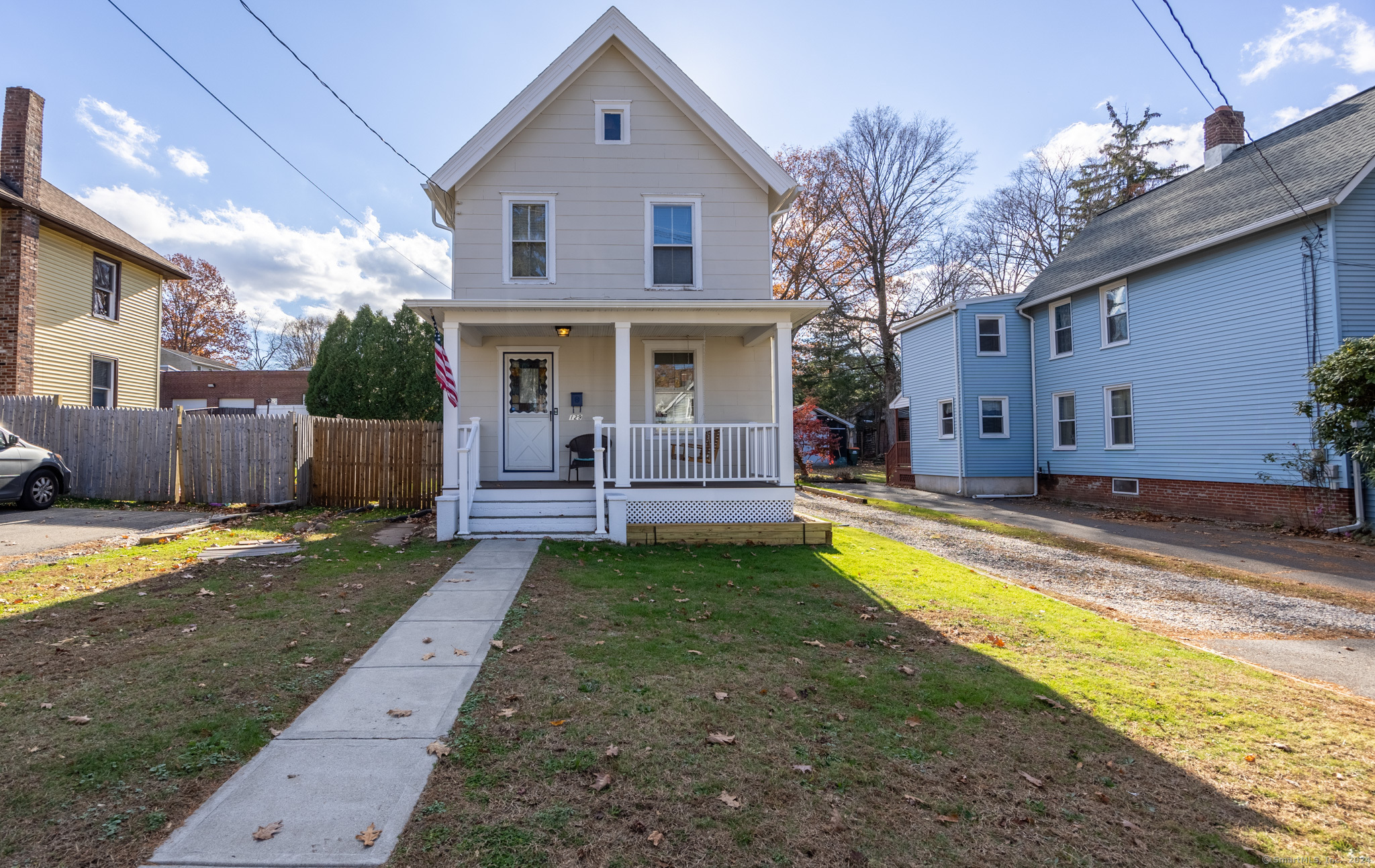 Property for Sale at Atkins Street, Meriden, Connecticut - Bedrooms: 3 
Bathrooms: 1 
Rooms: 5  - $249,000