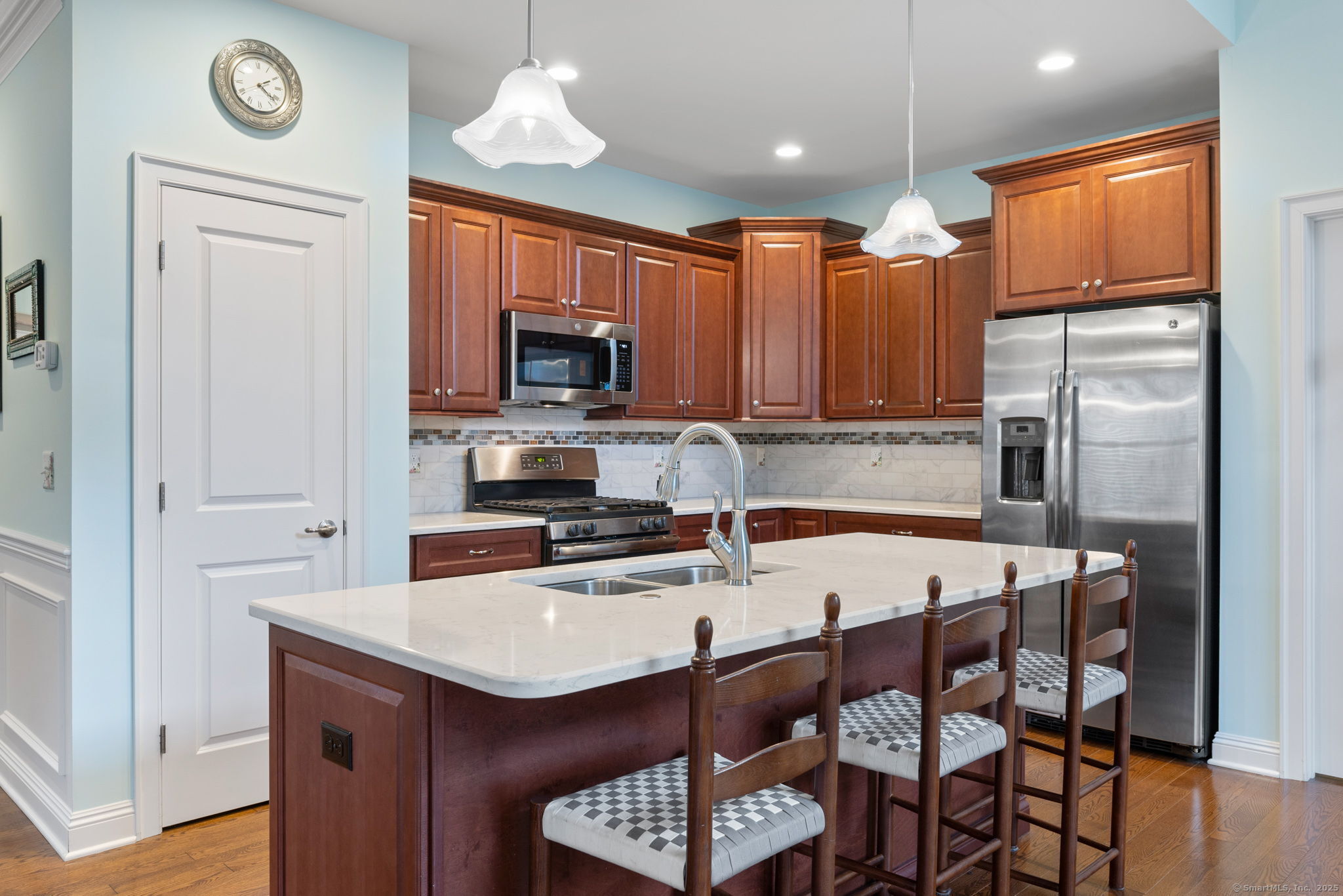 21 Twin Oak Trail #21, Beacon Falls, Connecticut image 3