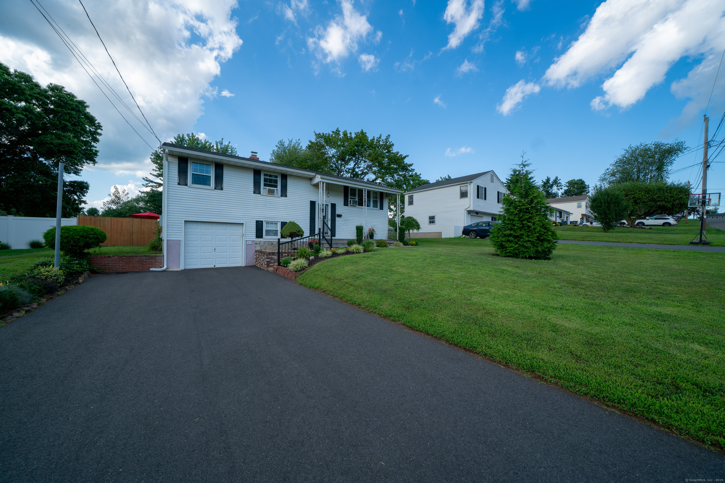 44 Arrowhead Drive