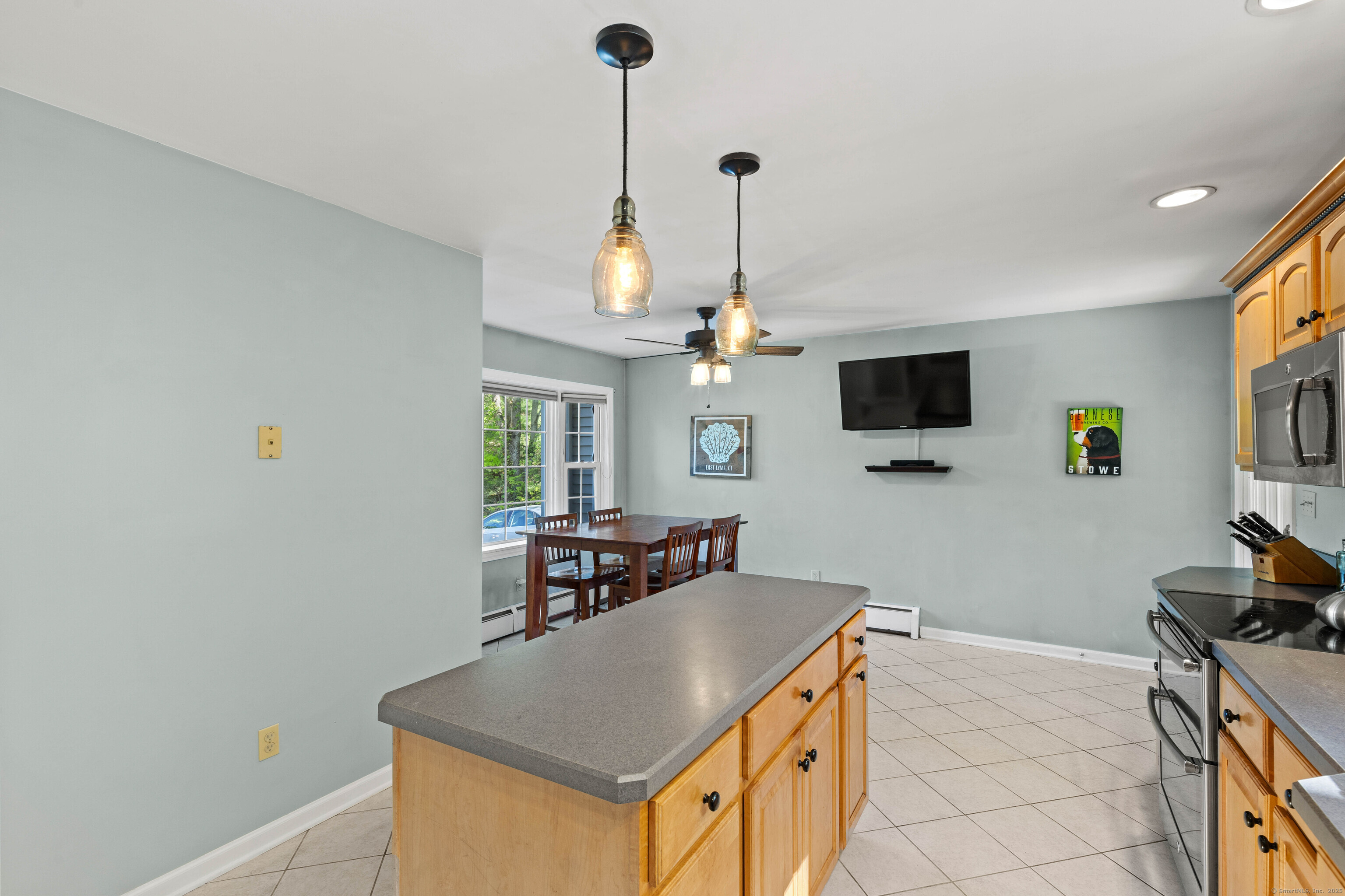 5 Willow Lane, East Lyme, Connecticut image 18