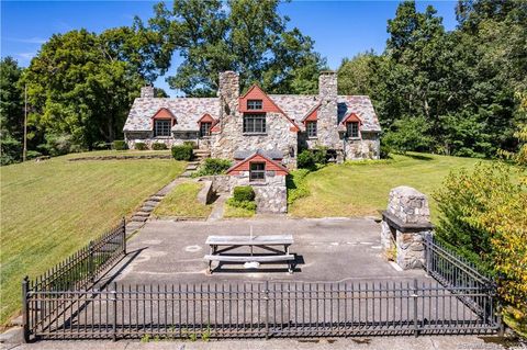 A home in Harwinton