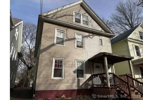 Property for Sale at Read Street, New Haven, Connecticut - Bedrooms: 6 
Bathrooms: 2 
Rooms: 15  - $289,900