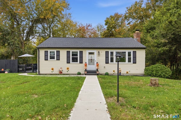 237 CHESTNUT HILL AVE, WATERBURY, CT 06704 - Image feb268965d4edcf3a8bf293a7bc4078a/1048512272