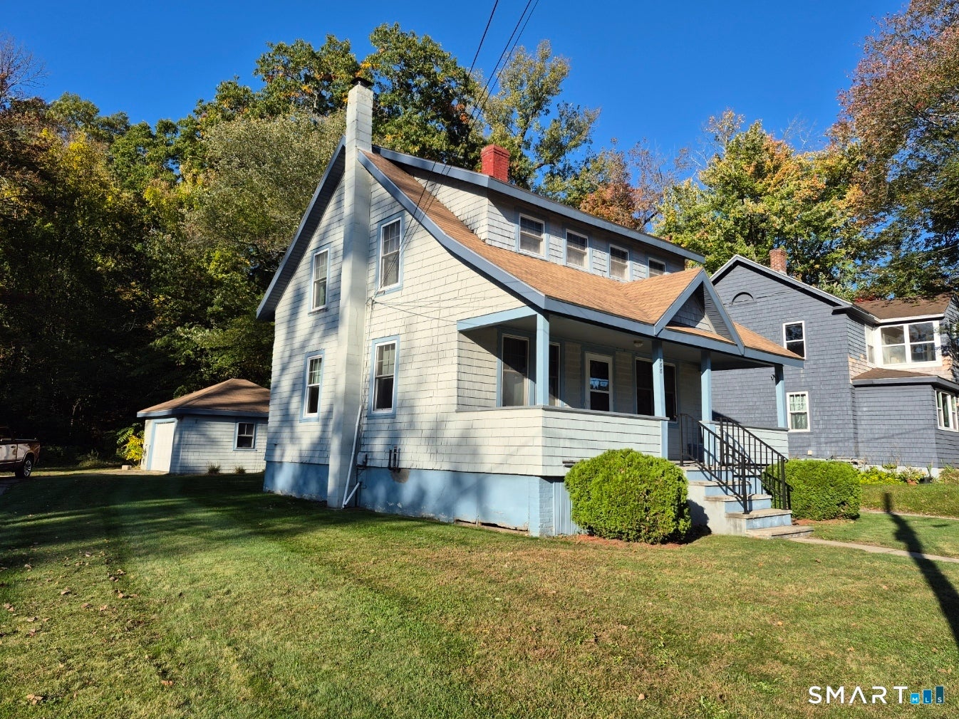 488 School Street