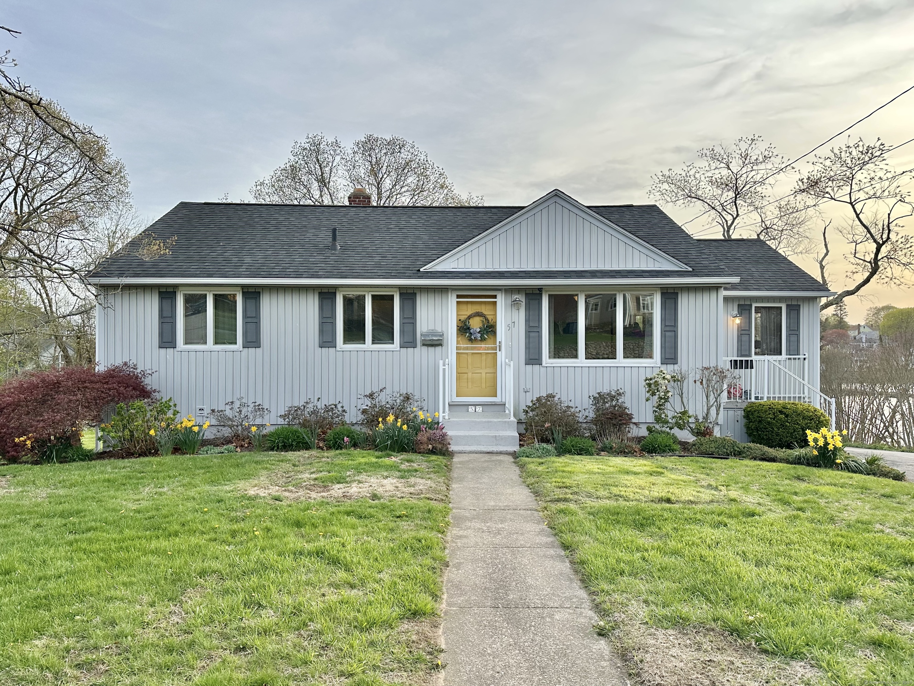 57 Bayshore Drive, New London, Connecticut image 30