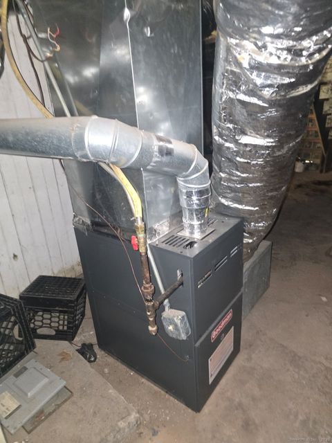 Tiny photo for 45 Frank Street, New Haven, CT 06519 (MLS # 24143047)