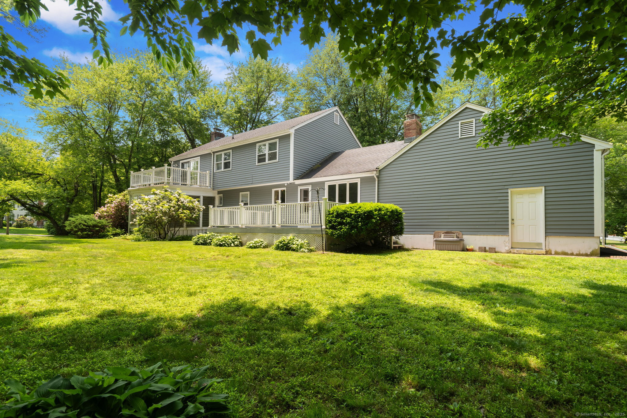 Easton, Connecticut 06612, United States, 4 Bedrooms Bedrooms, ,3 BathroomsBathrooms,Residential,Coming Soon,147352