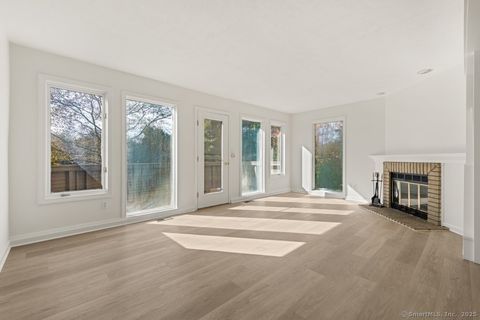 Tiny photo for 60 Far View Commons #60, Southbury, CT 06488 (MLS # 24130918)