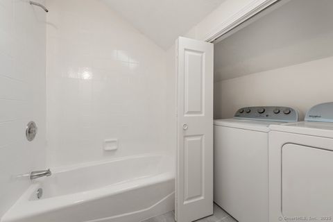 Tiny photo for 60 Far View Commons #60, Southbury, CT 06488 (MLS # 24130918)