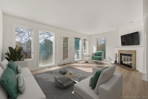 Photo of 60 Far View Commons #60, Southbury, CT 06488 (MLS # 24130918)