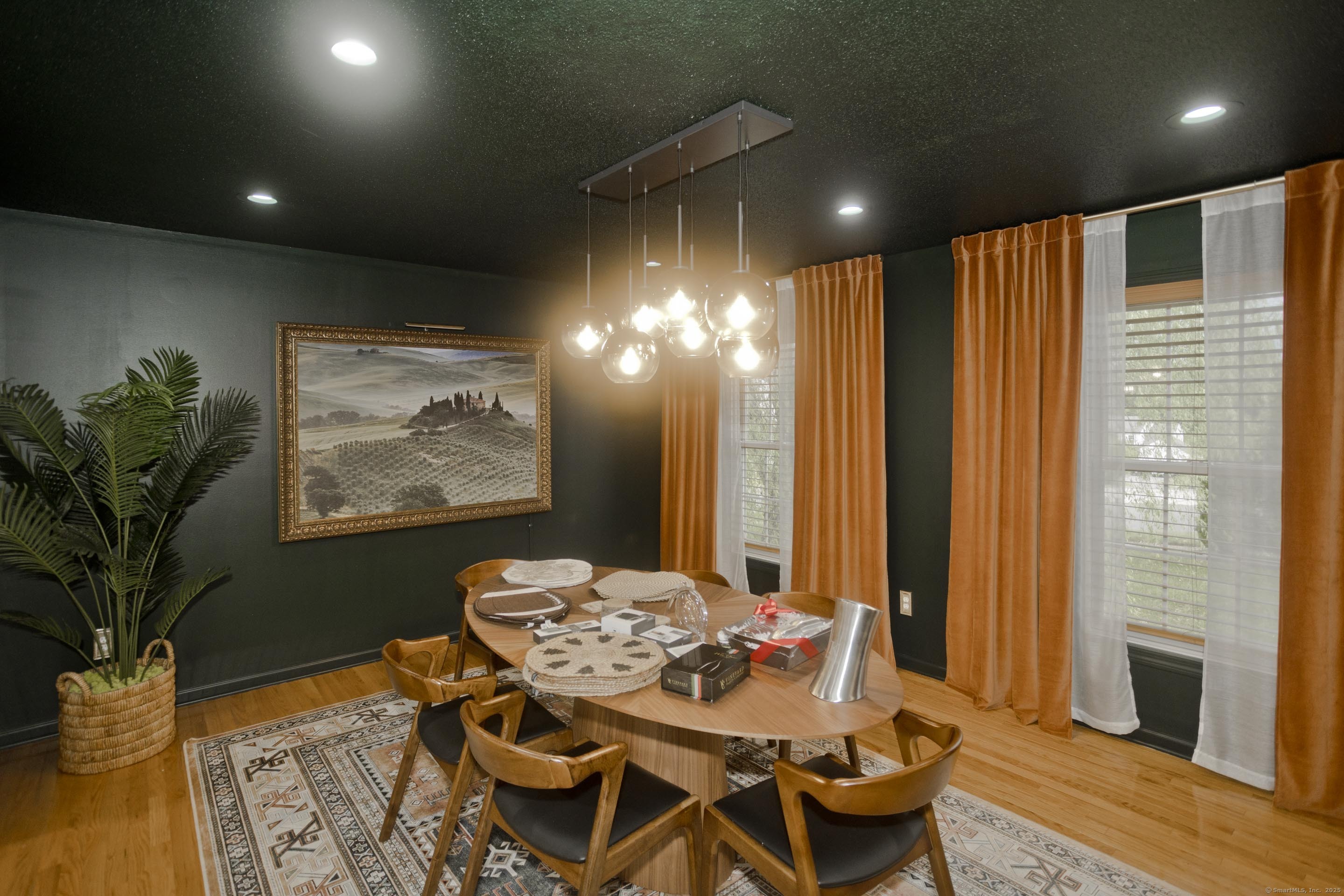 120 Scenic View Drive