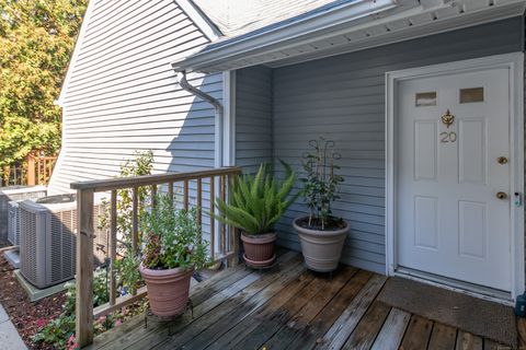 Tiny photo for 20 Wilton Crest #20, Wilton, CT 06897 (MLS # 24135699)