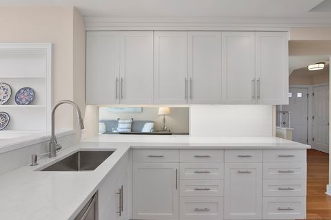 Tiny photo for 20 Wilton Crest #20, Wilton, CT 06897 (MLS # 24135699)