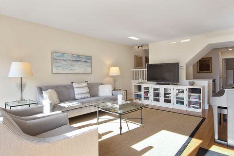 Tiny photo for 20 Wilton Crest #20, Wilton, CT 06897 (MLS # 24135699)
