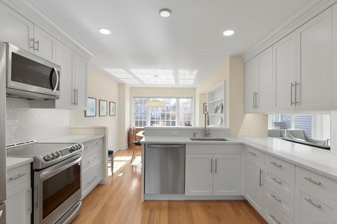 Tiny photo for 20 Wilton Crest #20, Wilton, CT 06897 (MLS # 24135699)