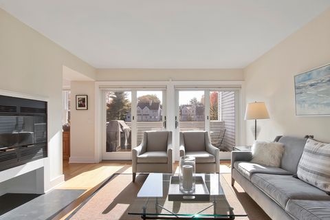 Tiny photo for 20 Wilton Crest #20, Wilton, CT 06897 (MLS # 24135699)
