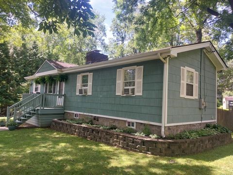 A home in New Milford