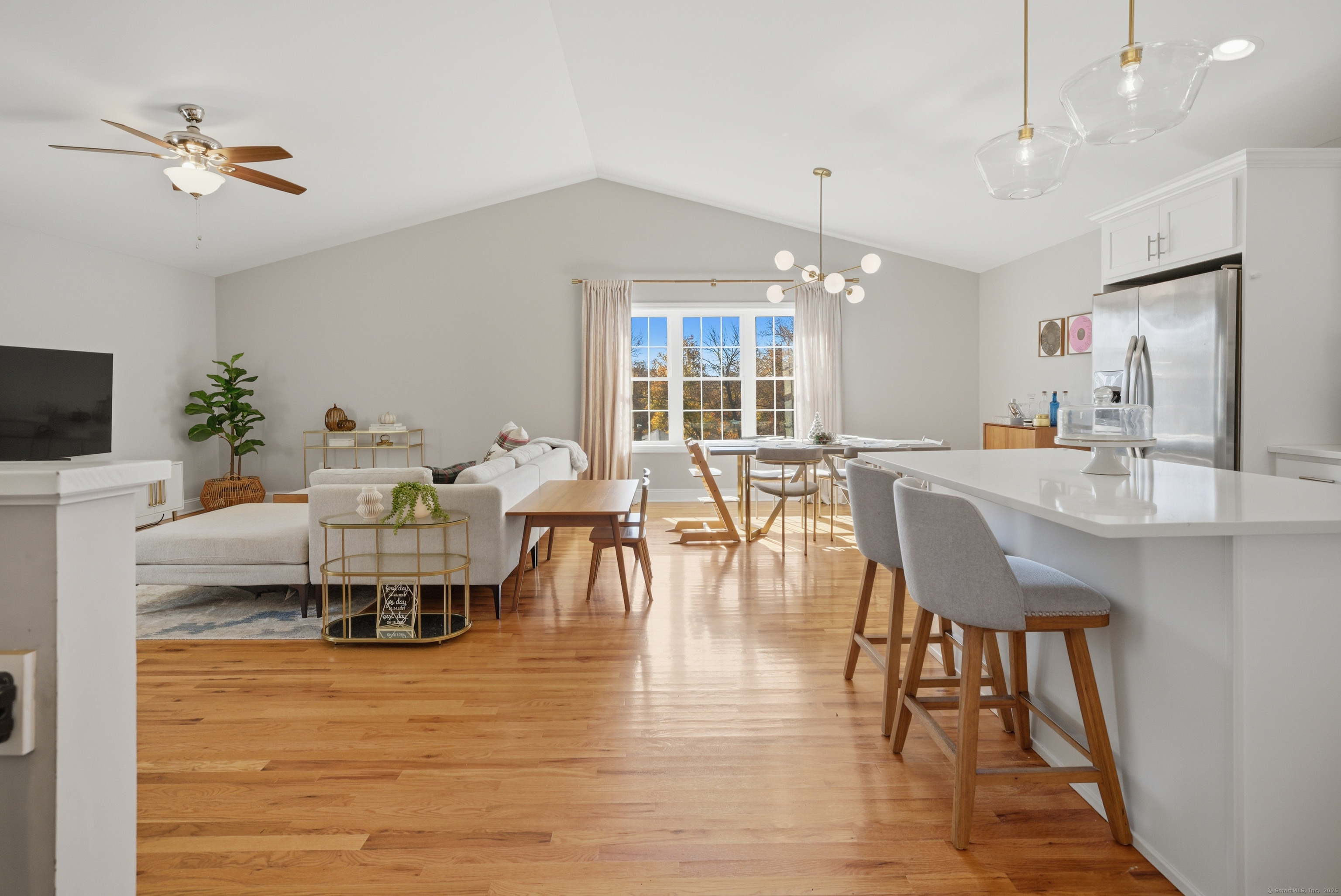 75 Long Island View Road