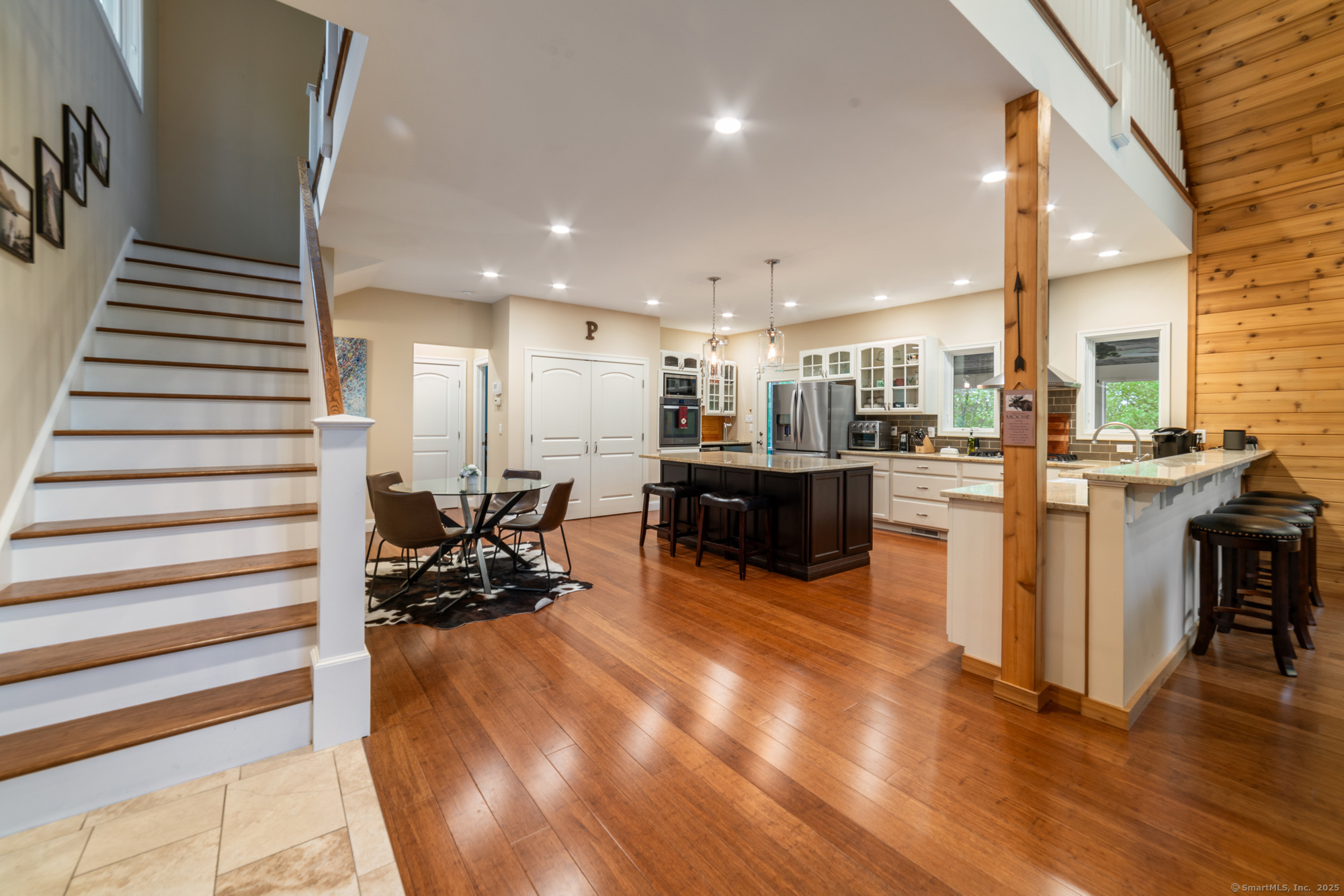 732 Hulls Hill Road, Southbury, Connecticut image 12