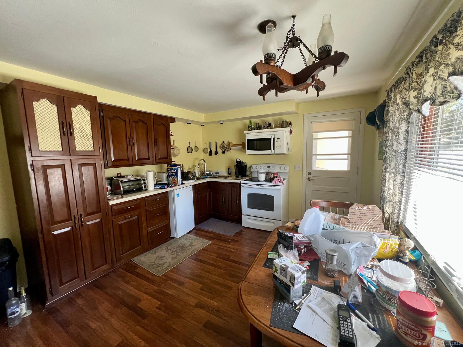 33 Orchid Road, Meriden, Connecticut image 6