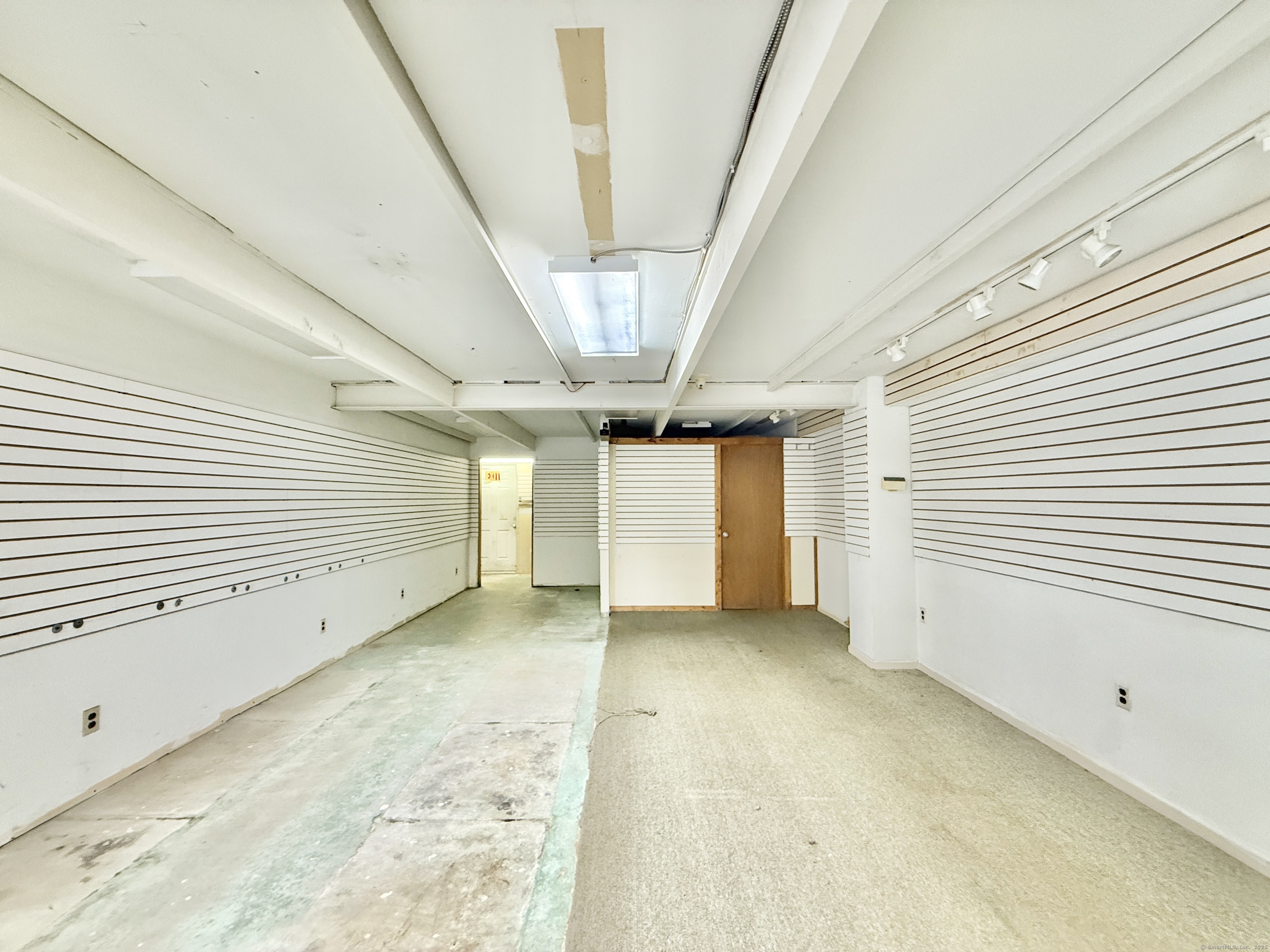 Stamford, Connecticut 06905, United States, ,Residential,Active,235922