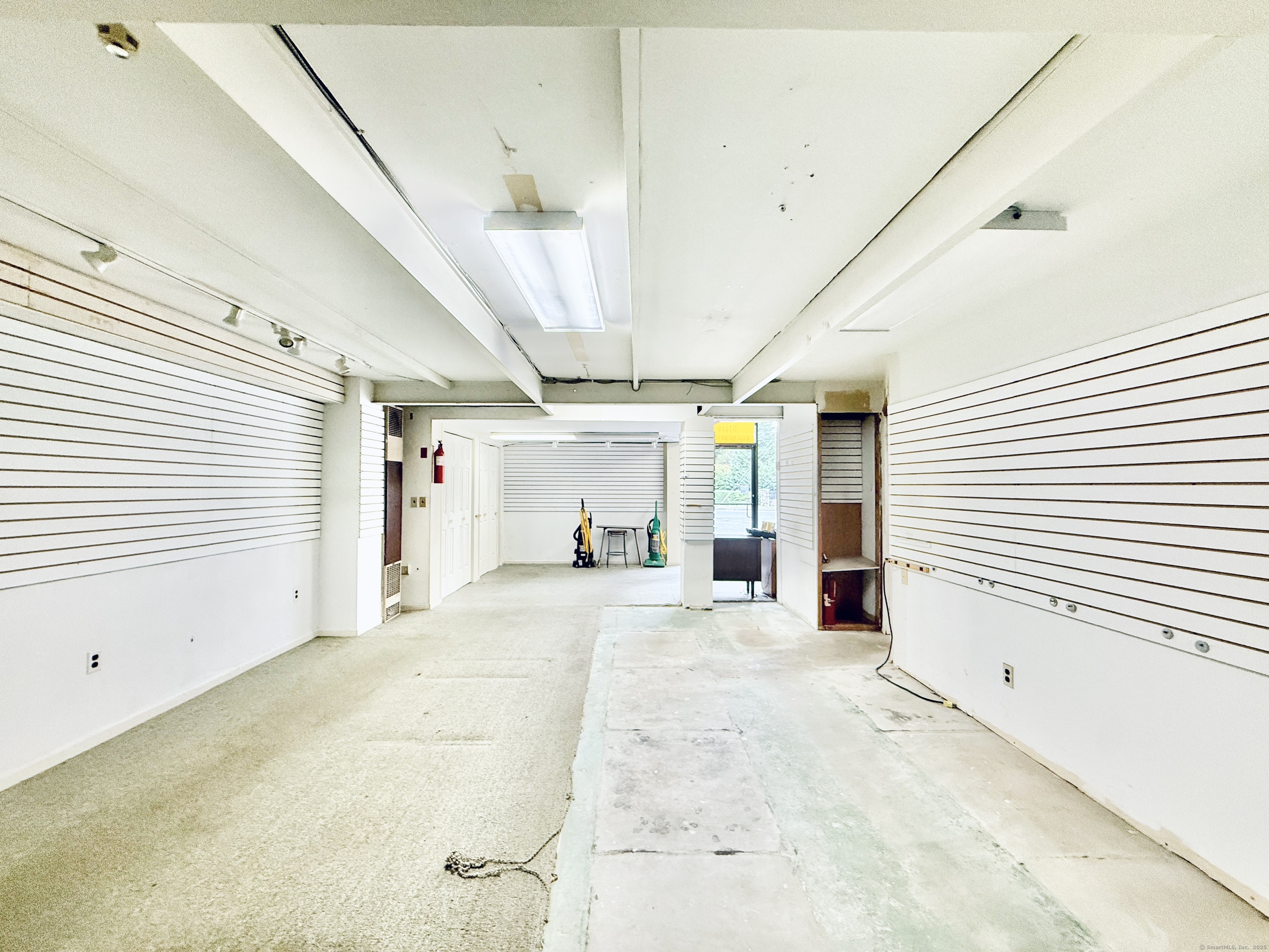 Stamford, Connecticut 06905, United States, ,Residential,Active,235922