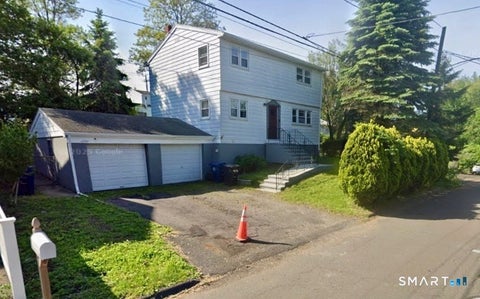 Multifamily For Rent - 152 Dalton Street #2ND FLOOR<br/> West Haven, CT 06516