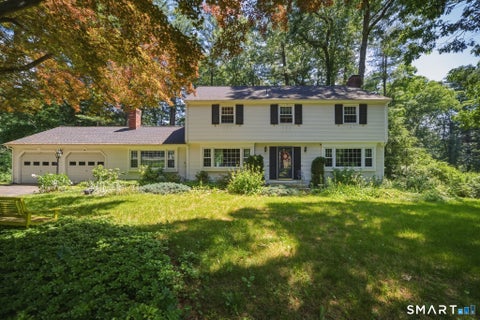 Photo of 32 Fox Den Road, Avon, CT 06001 (MLS # 24181304)