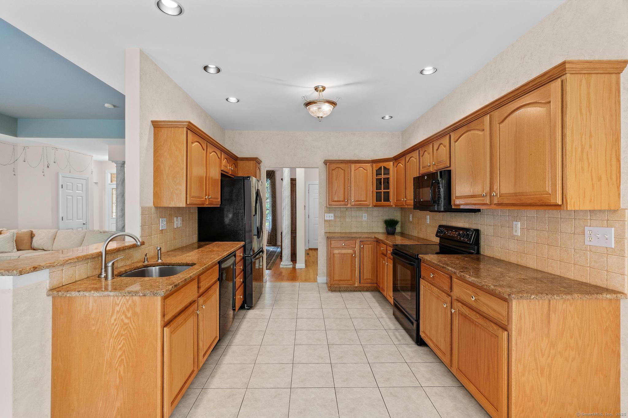 192 Rosewood Lane #192, Berlin, Connecticut image 14