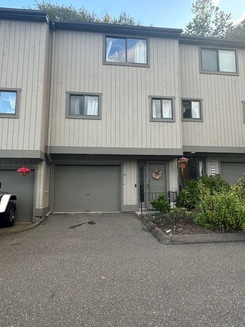 Photo of 56 Cambridge Court #56, Beacon Falls, CT 06403 (MLS # 24124903)