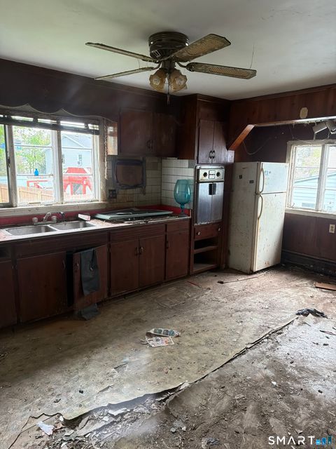 Tiny photo for 38 Robinson Street, New London, CT 06320 (MLS # 24172310)