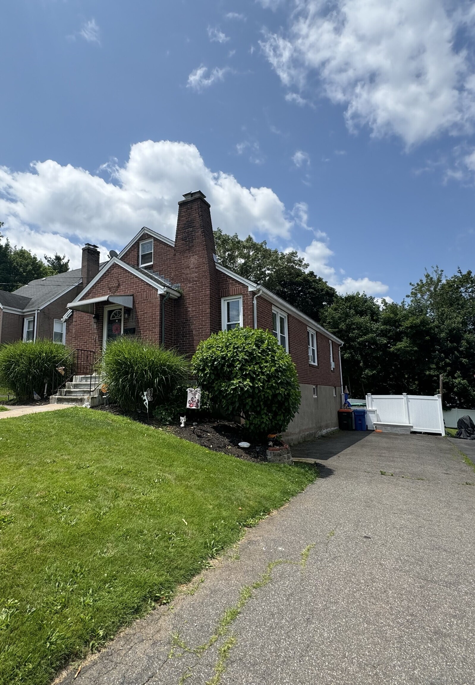 33 Laurel Heights