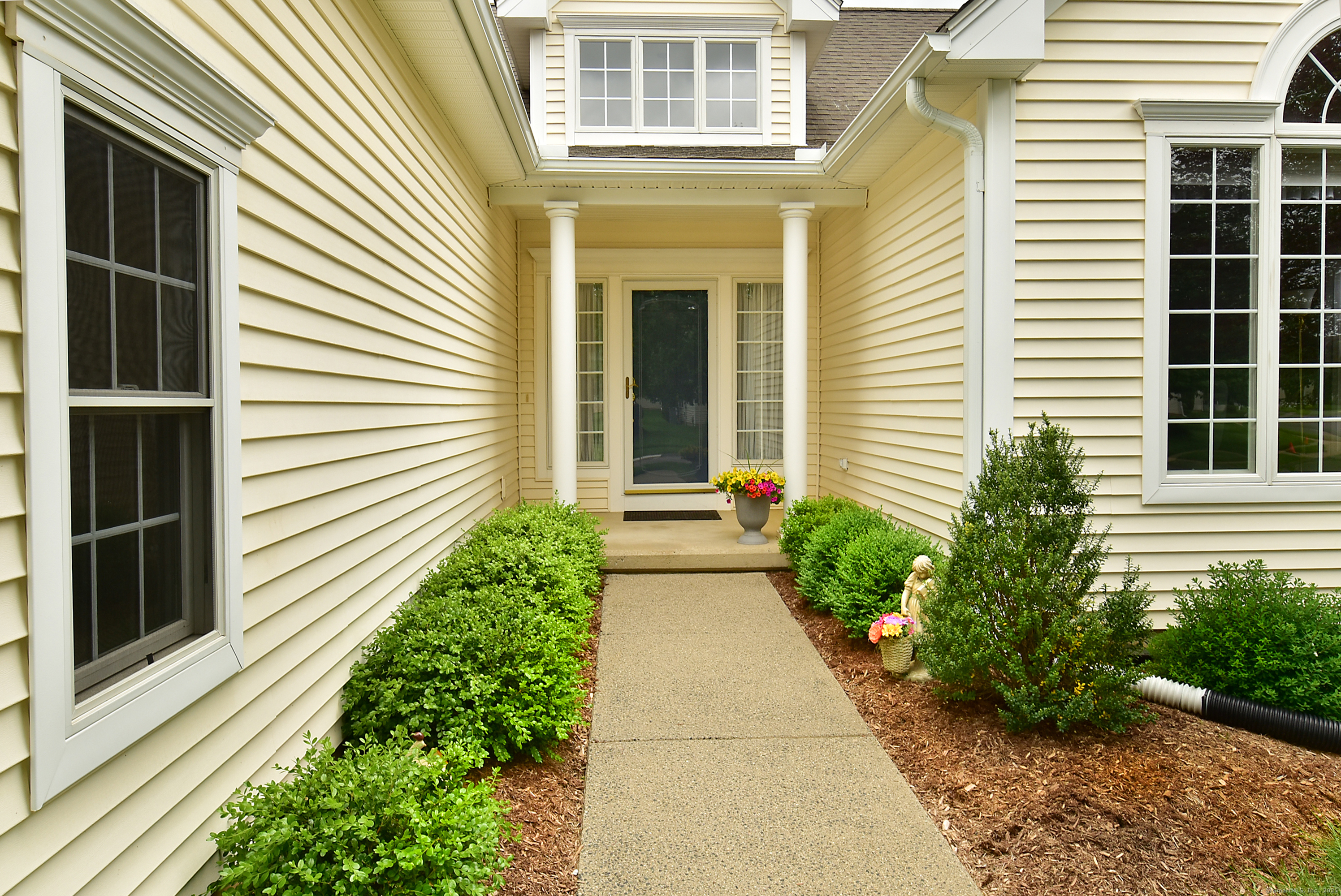 10 Dewberry Way 10