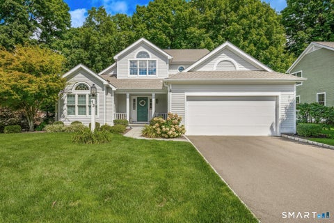 Condo For Sale - 13 Wilton Hills #13<br/> Wilton, CT 06897