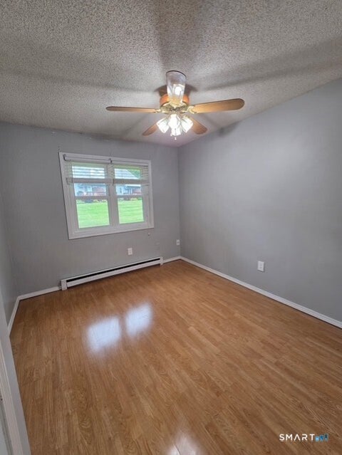 Tiny photo for 1 Abbott Road #152, Ellington, CT 06029 (MLS # 24201384)