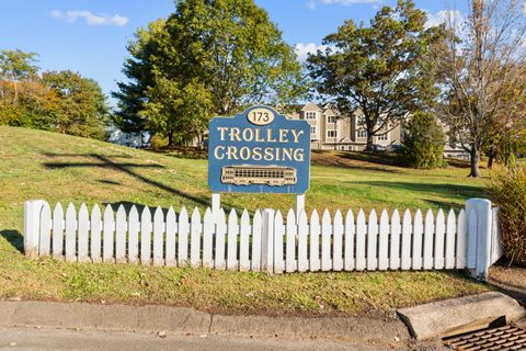 173 Russo Avenue 609 East Haven CT 06513