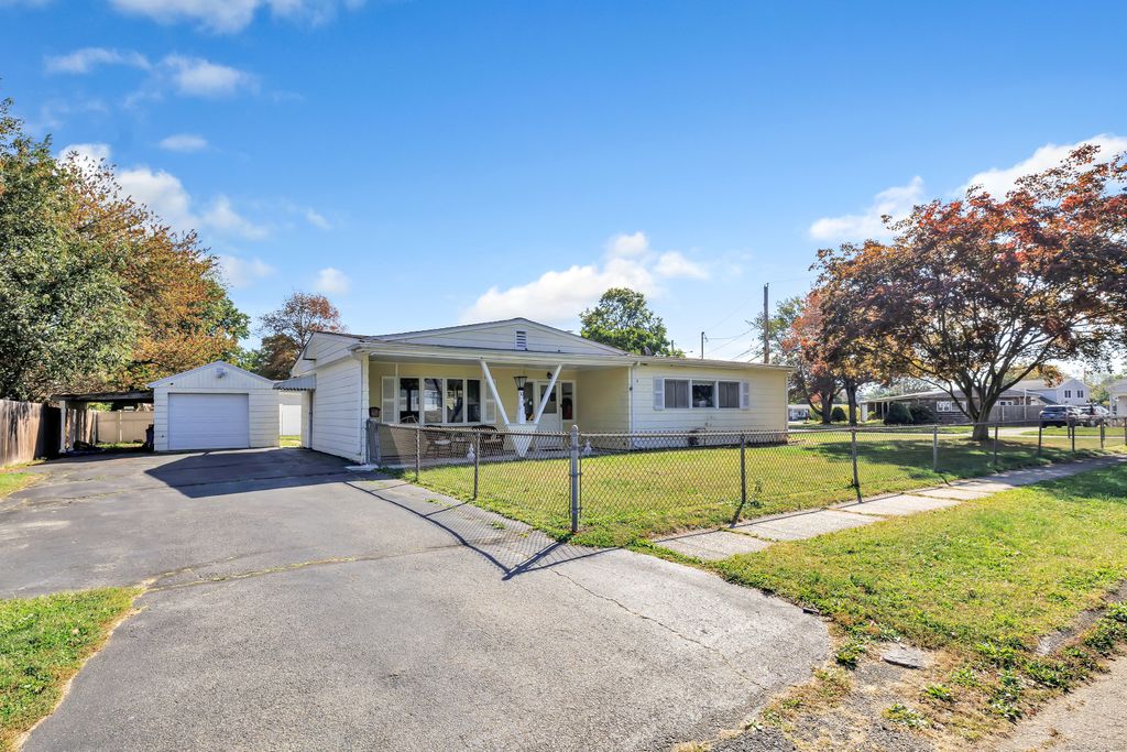 Photo of 10 Argonne Drive, Stratford, CT 06614 (MLS # 24133232)