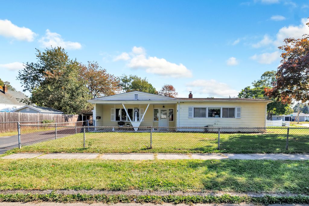 Photo of 10 Argonne Drive, Stratford, CT 06614 (MLS # 24133232)