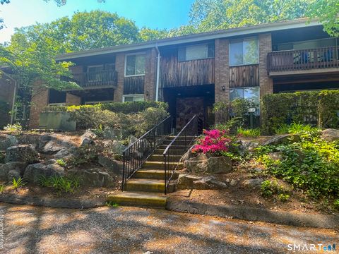 Condo For Sale - 200 Woodmont Avenue #127<br/> Bridgeport, CT 06606