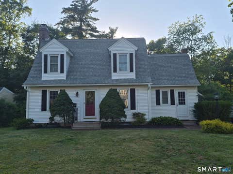 Photo of 7 Usher Avenue, Plainville, CT 06062 (MLS # 24183433)