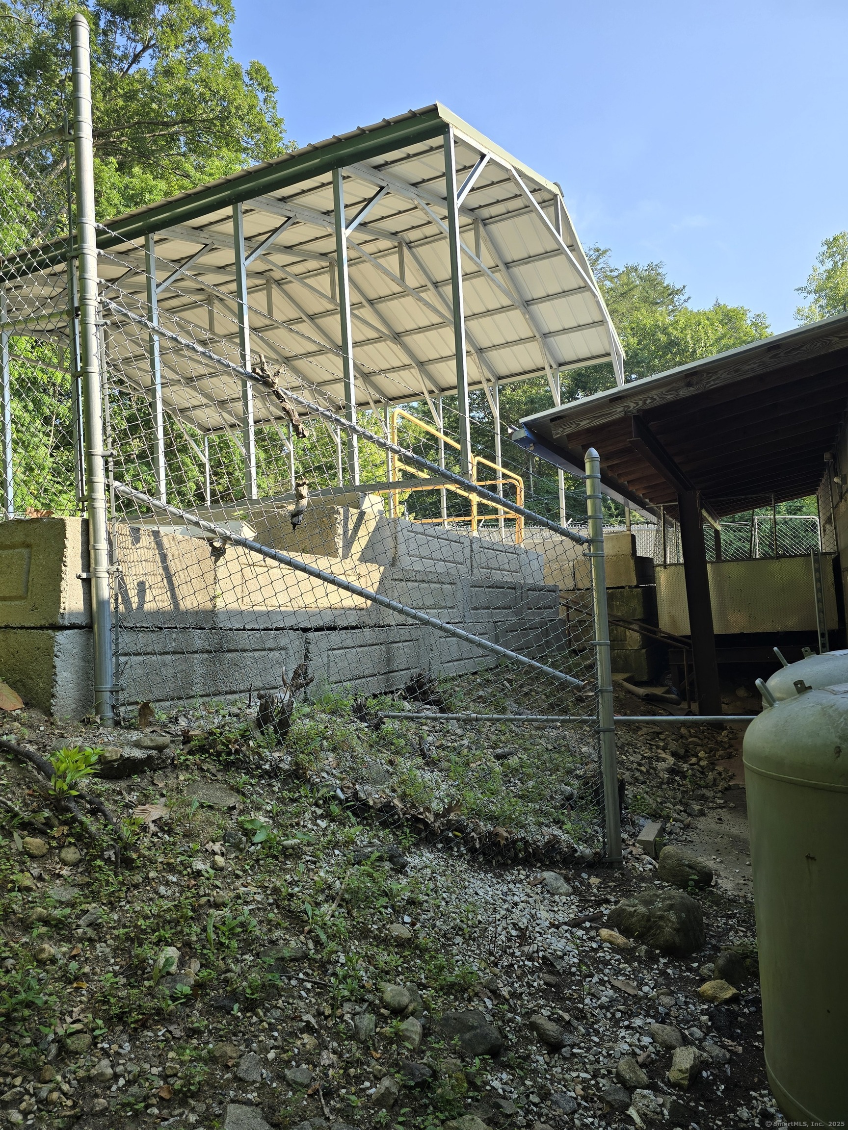 2407 Winsted Road