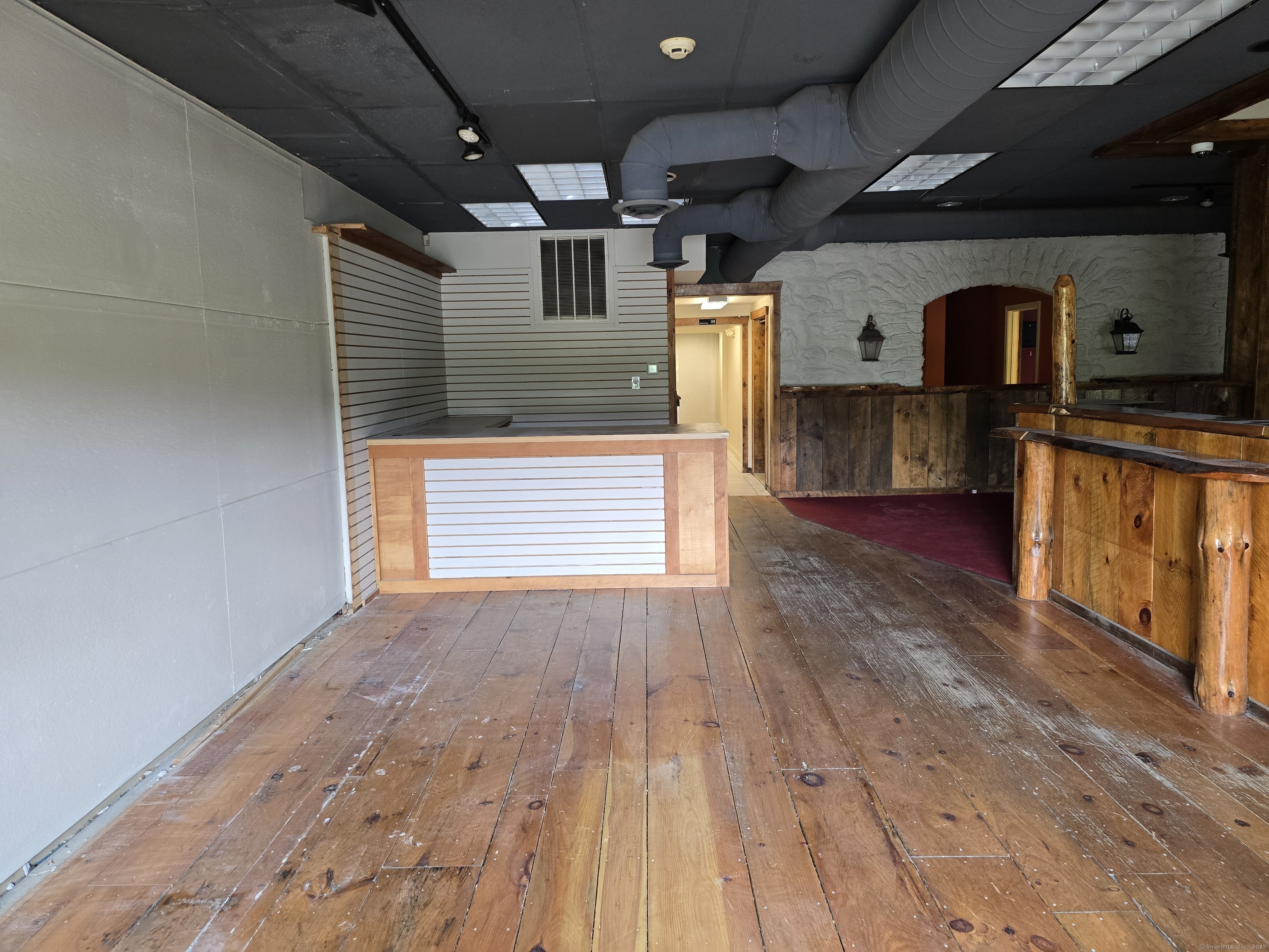2407 Winsted Road