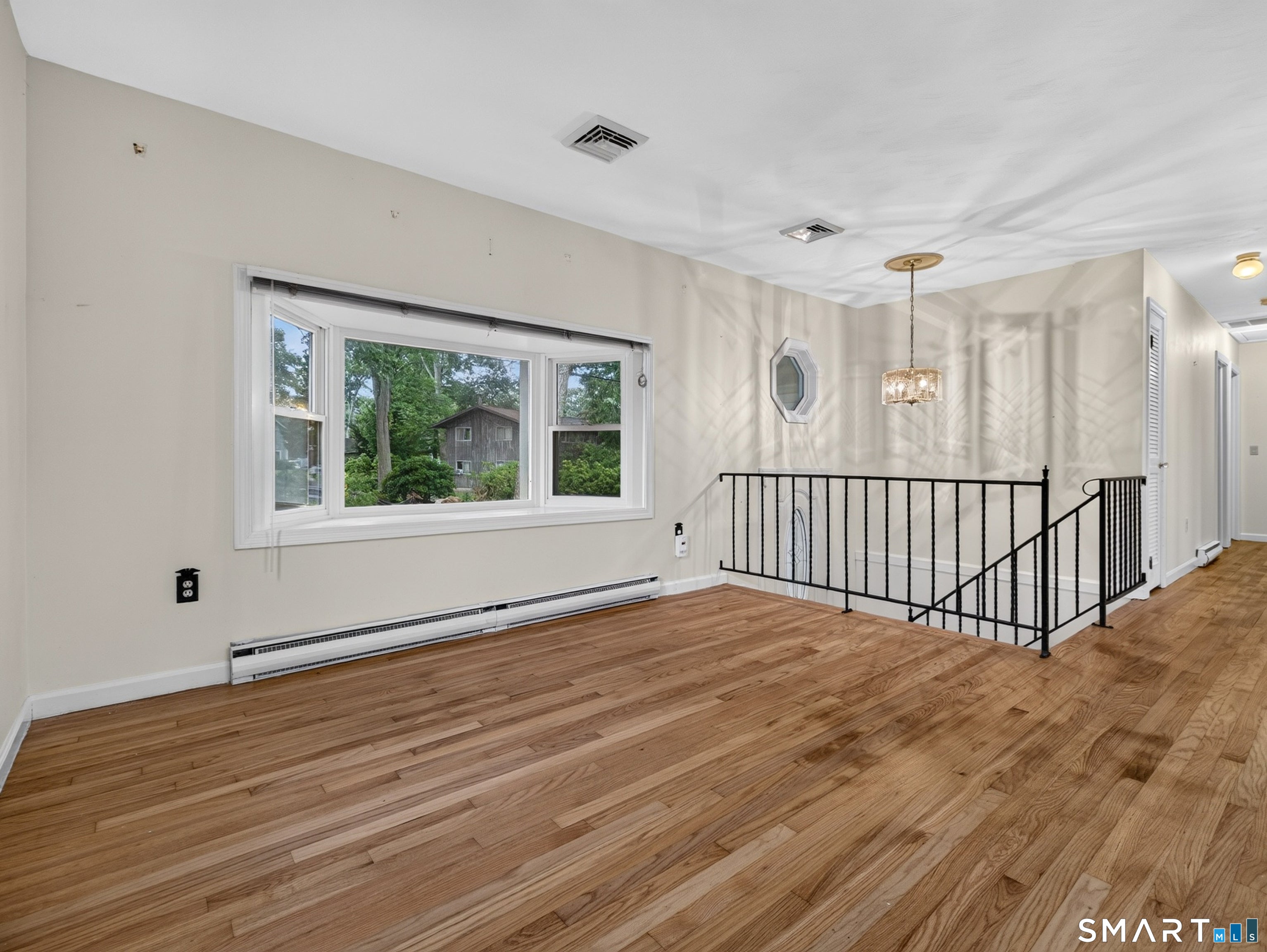 71 Knollwood Drive