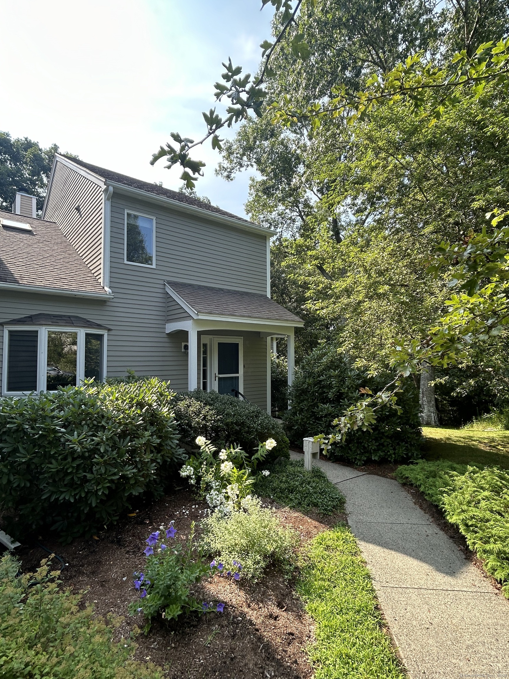 View Old Lyme, CT 06371 townhome