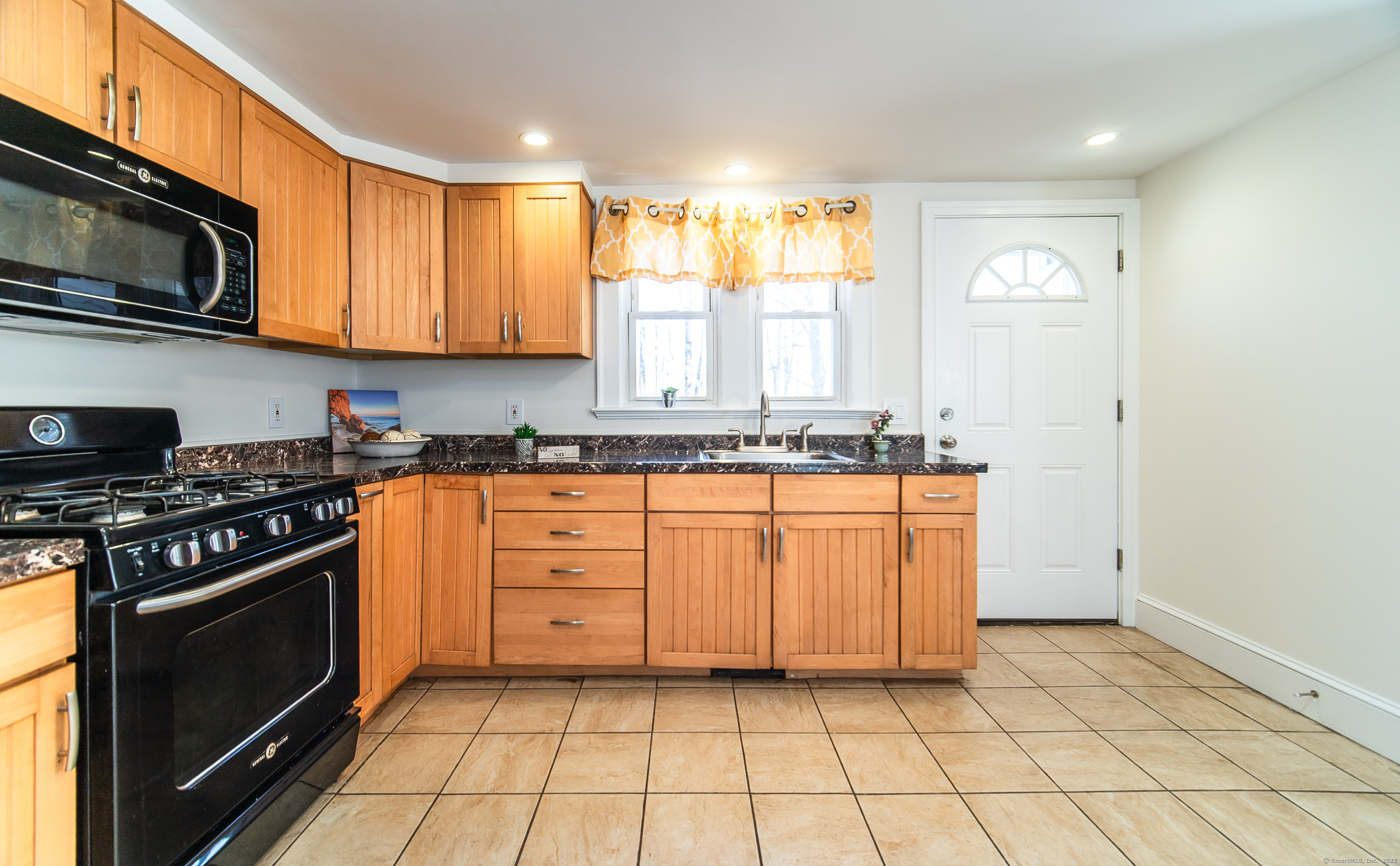 55 Lowe Avenue, Meriden, Connecticut image 4