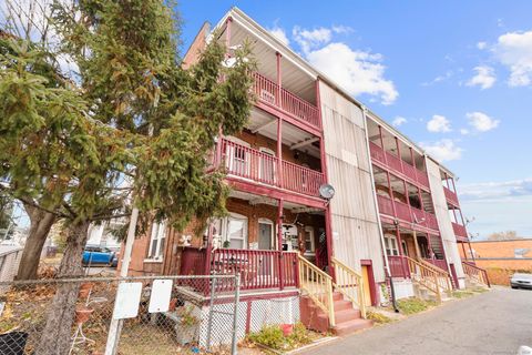 Multifamily For Sale - 75 Clark Street<br/> New Britain, CT 06051