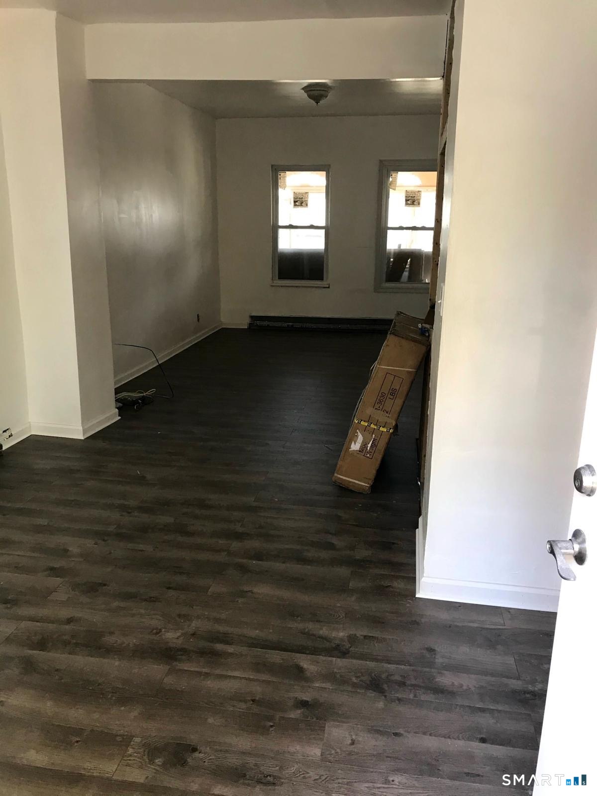 537 Hollister Avenue