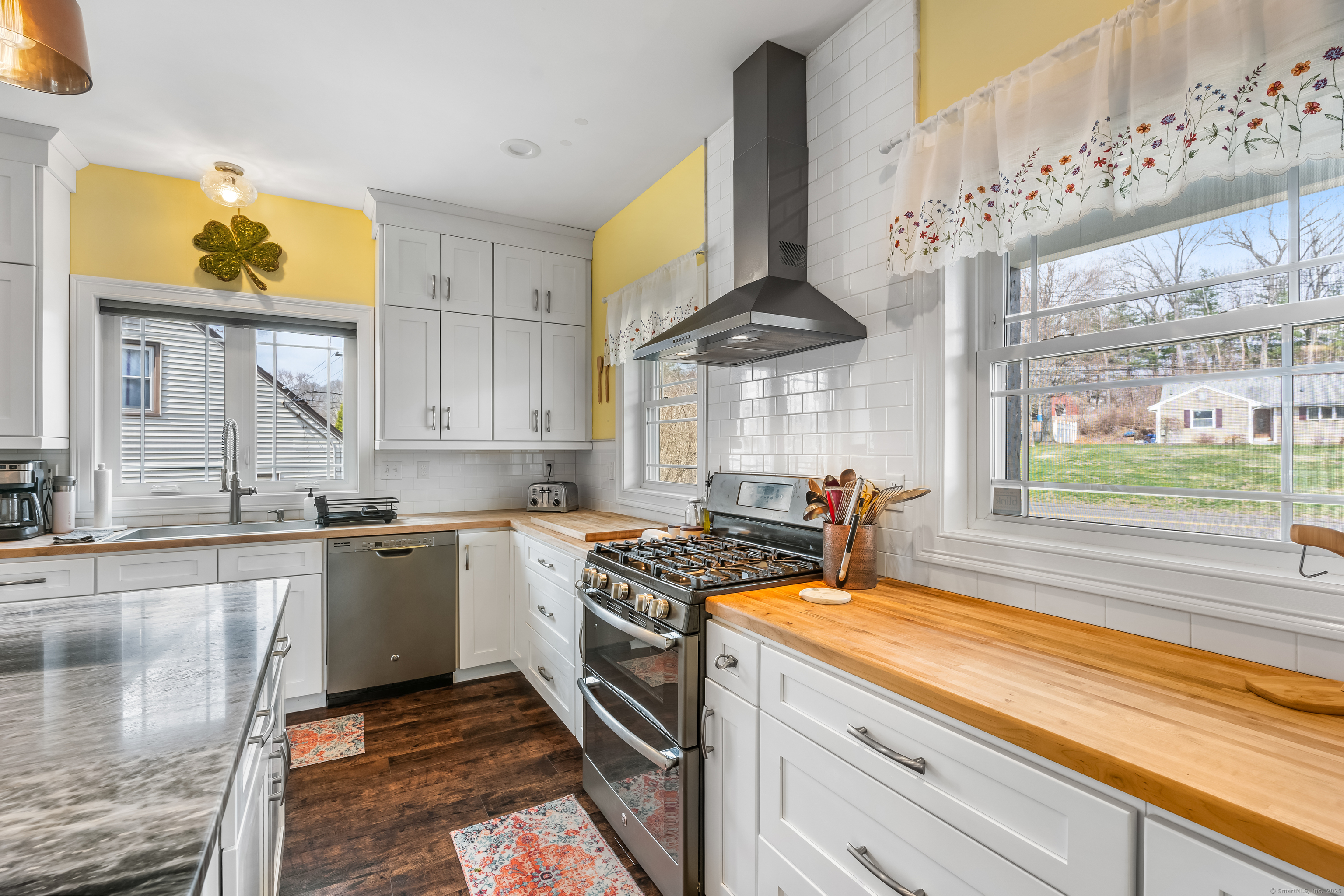 388 Mulberry Street, Southington, Connecticut image 8
