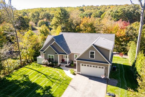 23 Over Brook Road East Lyme CT 06333