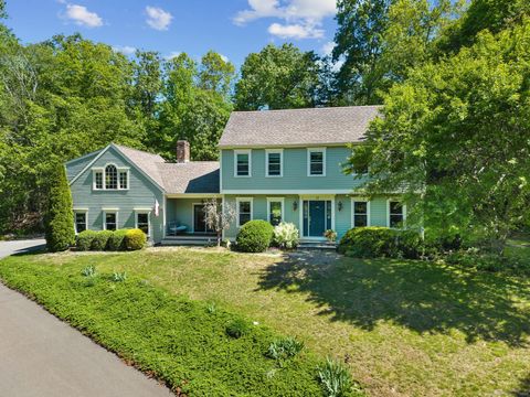 15 Westwood Road Essex CT 06442